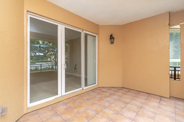 Property Slideshow image 3 of 7 | 16101 emerald estates dr 146, Weston, FL, 33331