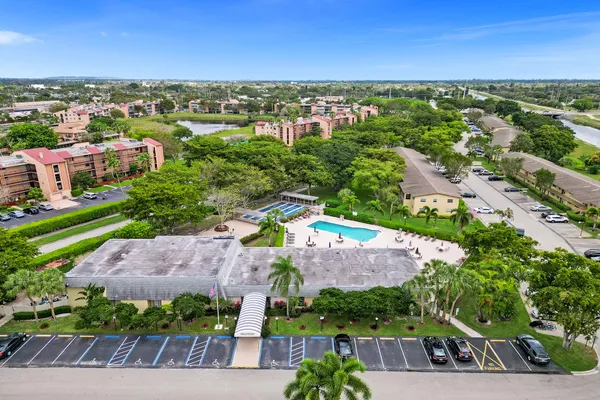 Property Slideshow image 3 of 15 | 201 nw 76th ave 203, Margate, FL, 33063