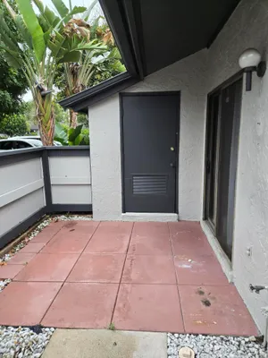 Property Slideshow image 2 of 21 | 358 quebec ct, Royal Palm Beach, FL, 33411