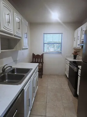 Property Slideshow image 2 of 13 | 2600 sw 22nd ave 908, Delray Beach, FL, 33445