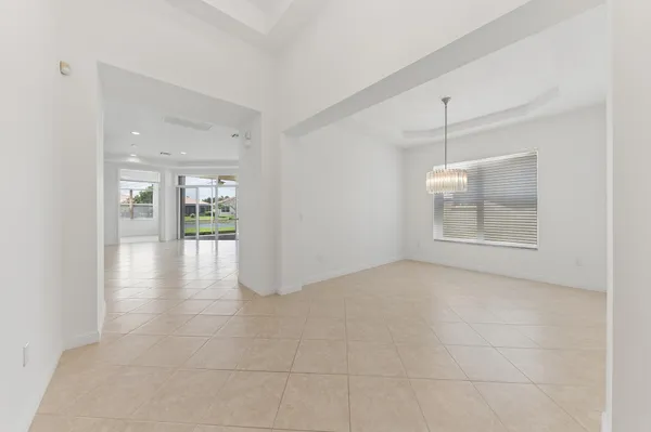 Property Slideshow image 3 of 32 | 9258 via elegante, Wellington, FL, 33411