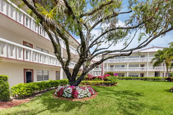 Property Slideshow image 2 of 56 | 144 fanshaw d d, Boca Raton, FL, 33434