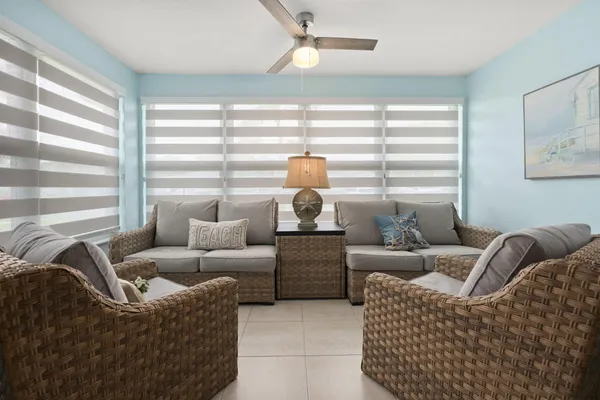 Property Slideshow image 3 of 41 | 1177 s drive cir b, Delray Beach, FL, 33445