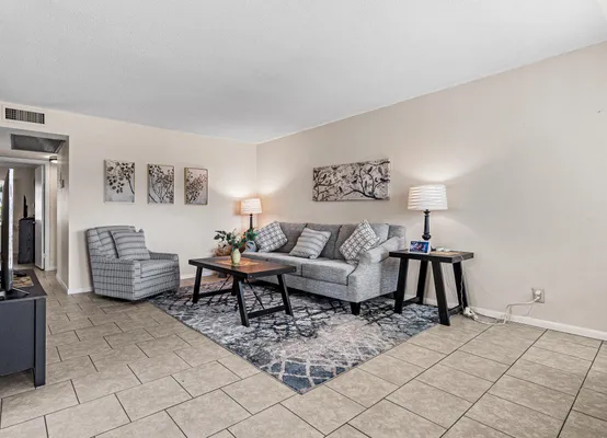 Property Slideshow image 3 of 16 | 167 cambridge g g, West Palm Beach, FL, 33417