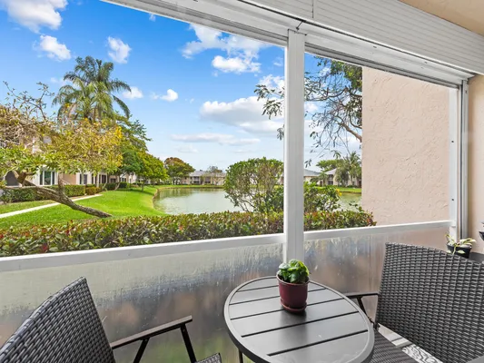 Property Slideshow image 2 of 22 | 13750 oneida dr e1, Delray Beach, FL, 33446