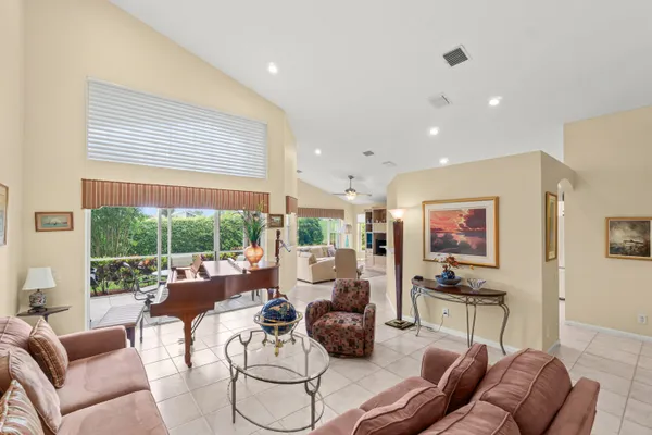 Property Slideshow image 3 of 41 | 6952 grenelefe rd, Boynton Beach, FL, 33437