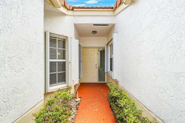 Property Slideshow image 3 of 59 | 6060 petunia rd, Delray Beach, FL, 33484