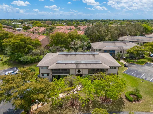 Property Slideshow image 2 of 41 | 9344 s belfort cir 115-k4, Tamarac, FL, 33321
