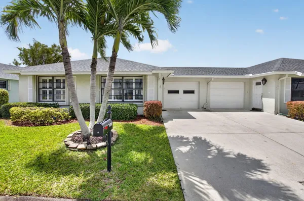 Property Slideshow image 2 of 63 | 9800 tabebuia tree dr a, Boynton Beach, FL, 33436