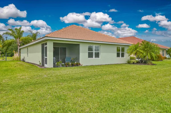 Property Slideshow image 3 of 35 | 2877 apple blossom dr, Alva, FL, 33920