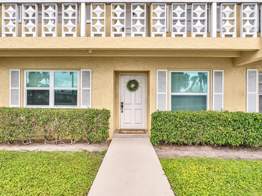 Property Slideshow image 3 of 64 | 1151 calamondin ter, Delray Beach, FL, 33445