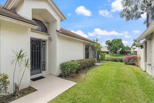 Property Slideshow image 3 of 37 | 4781 brighton lakes blvd, Boynton Beach, FL, 33436