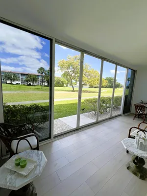 Property Slideshow image 2 of 38 | 2902 victoria cir a1, Coconut Creek, FL, 33066