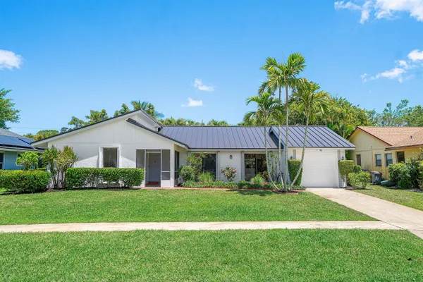 Property Slideshow image 2 of 47 | 14888 sunnyview ln, Delray Beach, FL, 33484
