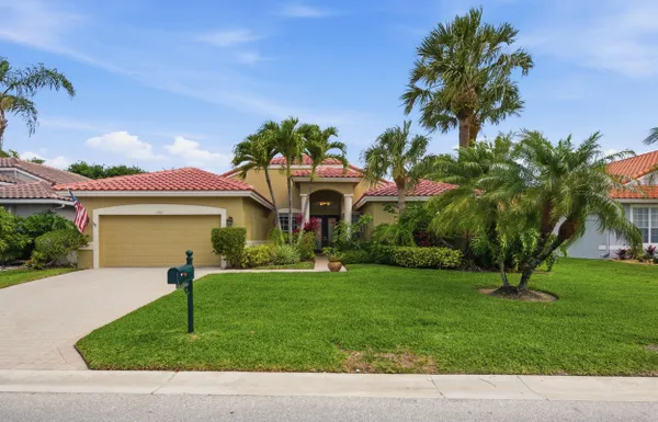 Property Slideshow image 3 of 66 | 6703 catania dr, Boynton Beach, FL, 33472