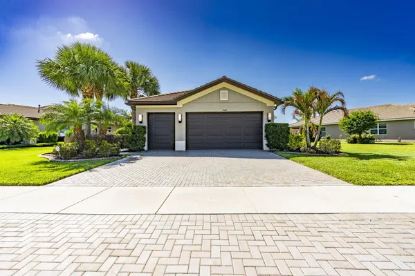 Property Slideshow image 2 of 125 | 11402 sw half moon lake ln, Port St. Lucie, FL, 34987