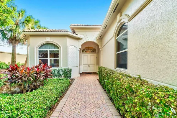 Property Slideshow image 3 of 57 | 56 island dr, Boynton Beach, FL, 33436