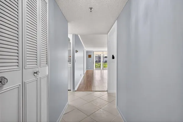 Property Slideshow image 3 of 32 | 7770 tahiti ln 102, Lake Worth, FL, 33467
