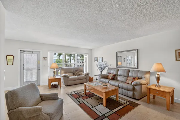 Property Slideshow image 2 of 38 | 202 wellington d d, West Palm Beach, FL, 33417