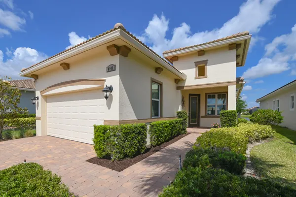 Property Slideshow image 2 of 111 | 8942 sw pepoli way, Port St. Lucie, FL, 34987
