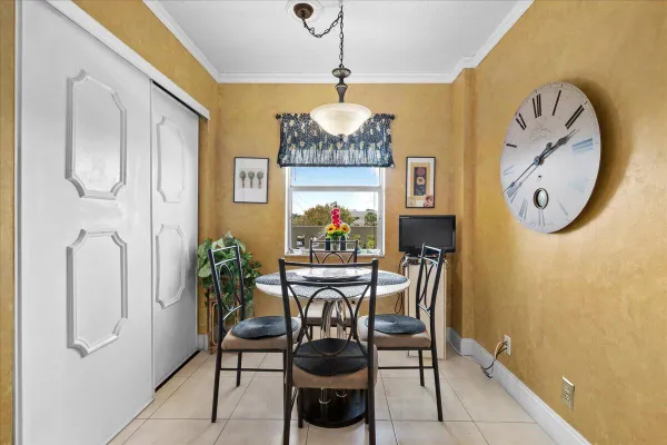 Property Slideshow image 2 of 37 | 6768 10th ave 410, Greenacres, FL, 33467