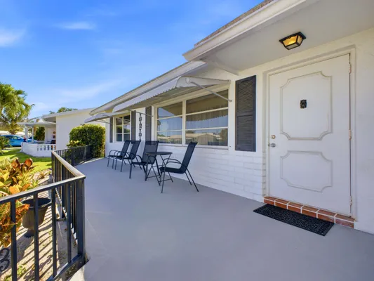 Property Slideshow image 2 of 35 | 2020 sw 17th ave, Boynton Beach, FL, 33426