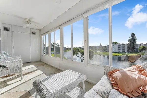 Property Slideshow image 2 of 38 | 3027 guildford b b, Boca Raton, FL, 33434