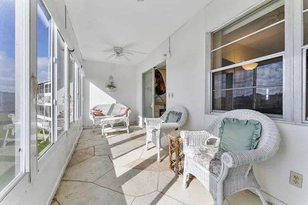 Property Slideshow image 3 of 38 | 3027 guildford b b, Boca Raton, FL, 33434