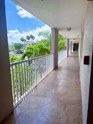 Property Slideshow image 2 of 38 | 9580 weldon cir k304, Tamarac, FL, 33321
