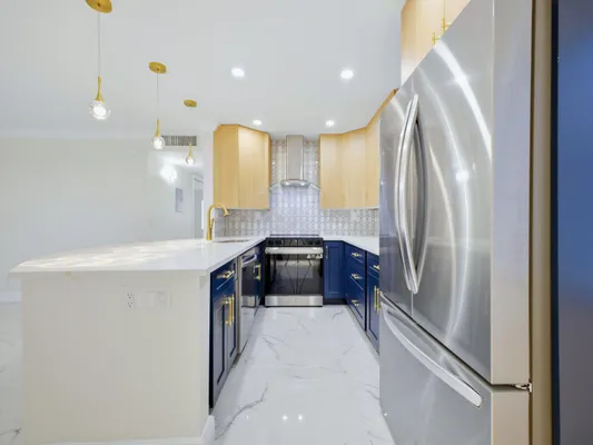 Property Slideshow image 2 of 44 | 6 normandy a a, Delray Beach, FL, 33484