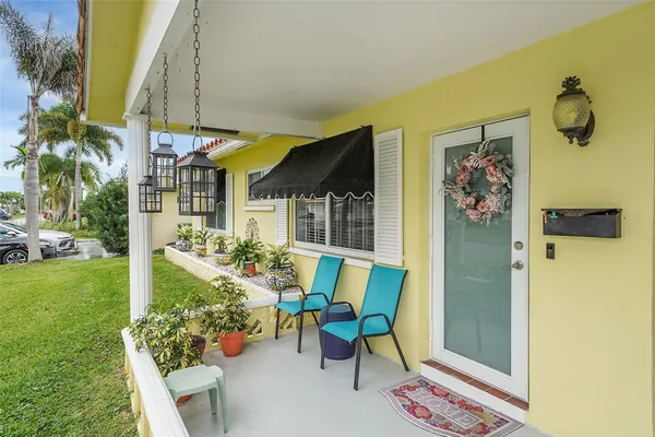 Property Slideshow image 3 of 15 | 4600 nw 45th st, Tamarac, FL, 33319