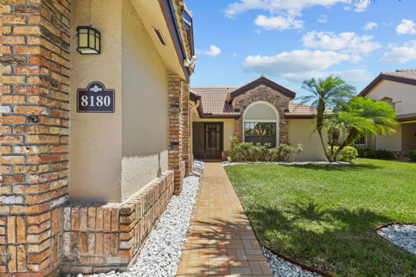 Property Slideshow image 3 of 51 | 8180 bellwort pl, Boynton Beach, FL, 33472