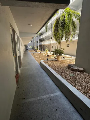 Property Slideshow image 2 of 15 | 329 se 3rd st 105r, Hallandale Beach, FL, 33009