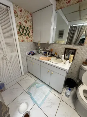 Property Slideshow image 3 of 15 | 329 se 3rd st 105r, Hallandale Beach, FL, 33009