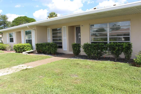 Property Slideshow image 2 of 16 | 8861 bella vista dr, Boca Raton, FL, 33433