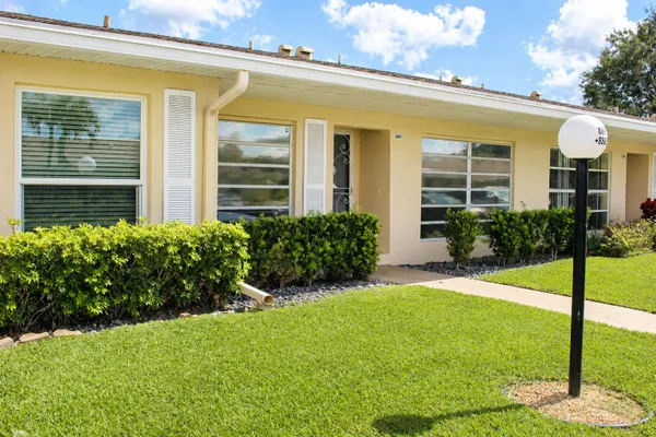 Property Slideshow image 3 of 16 | 8861 bella vista dr, Boca Raton, FL, 33433