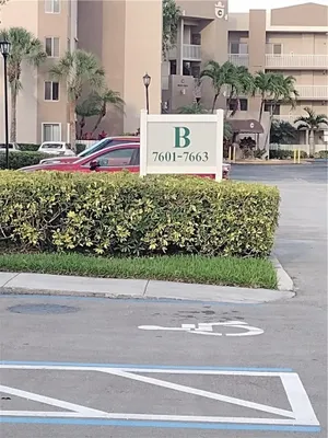 Property Slideshow image 2 of 20 | 7621 trent dr 111, Tamarac, FL, 33321