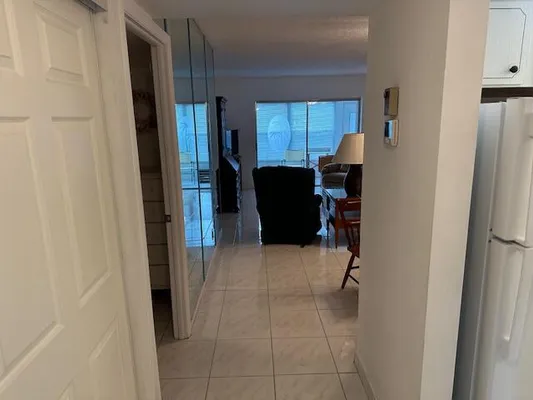 Property Slideshow image 3 of 19 | 7705 nw 5th ct 103, Margate, FL, 33063