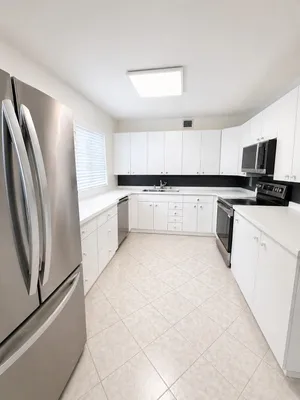 Property Slideshow image 2 of 10 | 4001 upminster j j, Deerfield Beach, FL, 33442