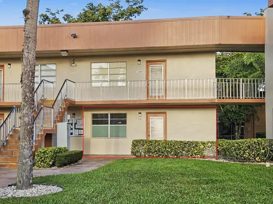 Property Slideshow image 3 of 32 | 202 piedmont e, Delray Beach, FL, 33484