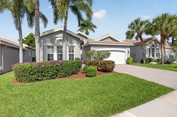Property Slideshow image 3 of 99 | 7873 royal lace ter, Lake Worth, FL, 33467