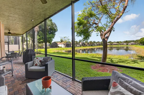 Property Slideshow image 3 of 99 | 7873 royal lace ter, Lake Worth, FL, 33467