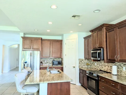 Property Slideshow image 3 of 7 | 11770 sw crestwood cir, Port St. Lucie, FL, 34987