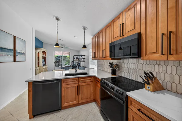 Property Slideshow image 3 of 38 | 5361 angel wing dr, Boynton Beach, FL, 33437