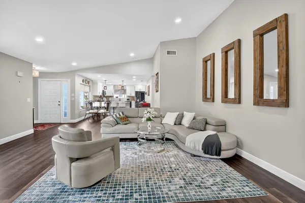 Property Slideshow image 3 of 89 | 15307 strathearn dr 11204, Delray Beach, FL, 33446