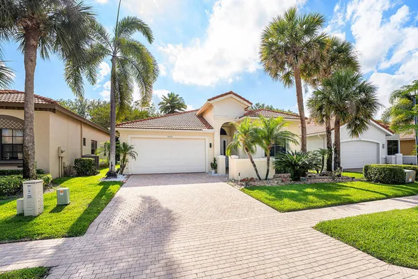 Property Slideshow image 2 of 40 | 9720 isles cay dr, Delray Beach, FL, 33446