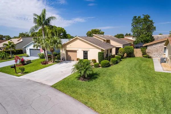 Property Slideshow image 2 of 45 | 786 nw 31st ave, Delray Beach, FL, 33445