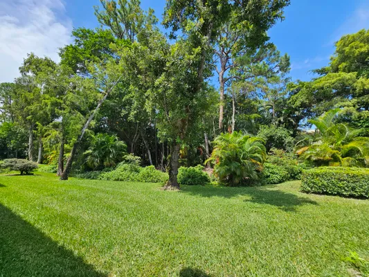Property Slideshow image 2 of 32 | 21864 arriba real, Boca Raton, FL, 33433
