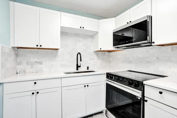 Property Slideshow image 2 of 41 | 358 oakridge t 358, Deerfield Beach, FL, 33442