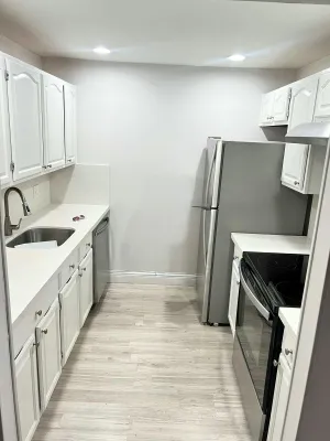 Property Slideshow image 3 of 3 | 300 sw 134th way 203e, Pembroke Pines, FL, 33027